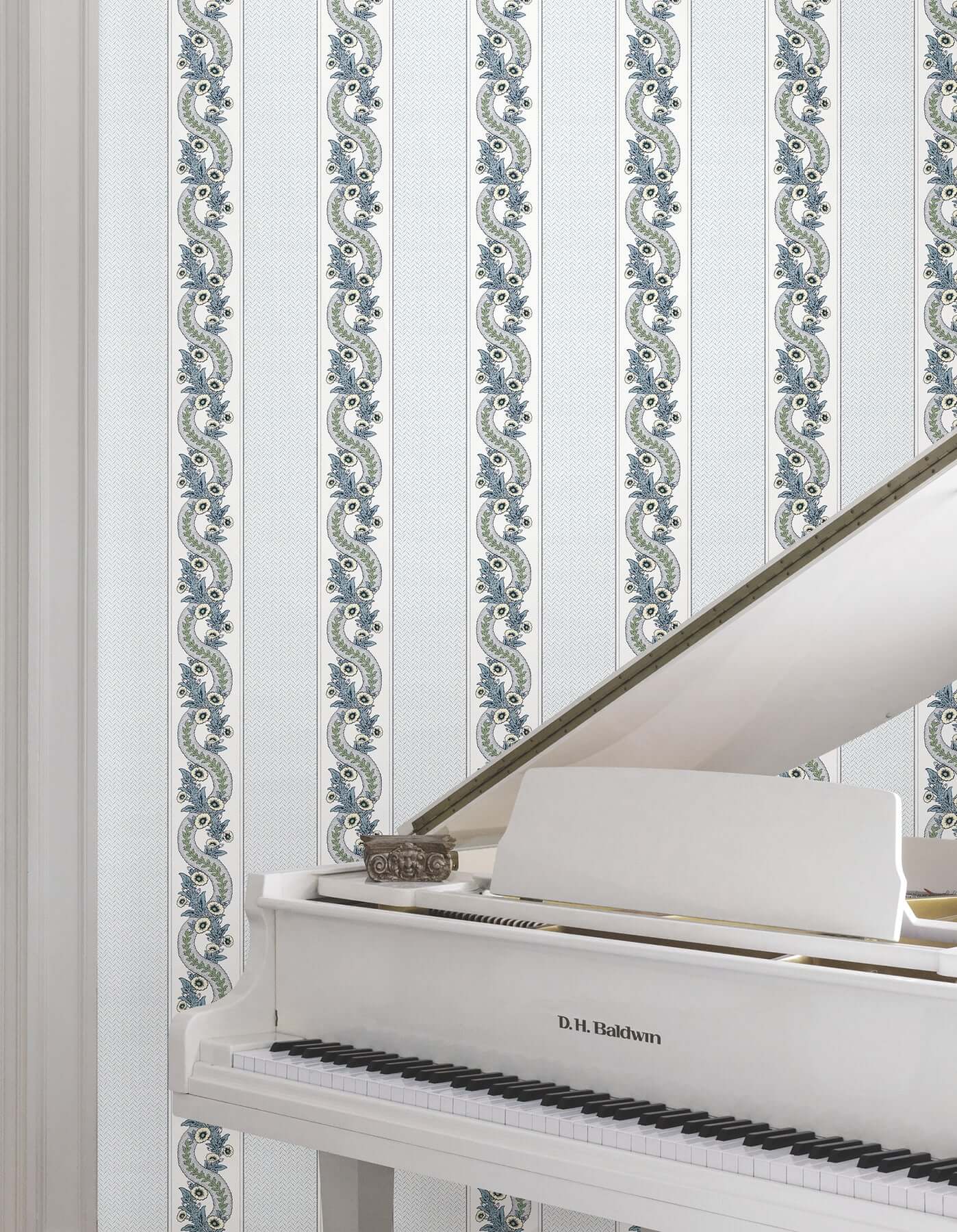 abbeys-garland-aqua-wallpaper-york-wallcoverings-mx9692 - York Wallpaper Wallpaper