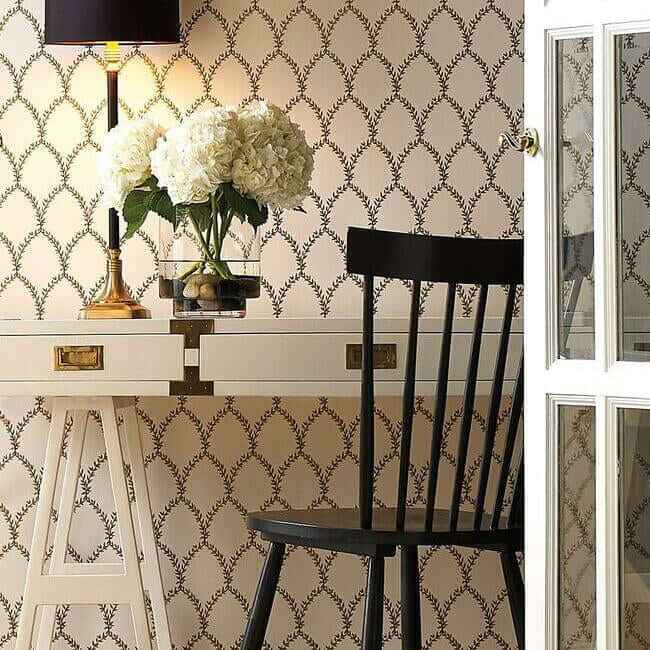 Laurel Gold & White Wallpaper - York Wallcoverings - RI5176 - York Wallcoverings Wallpaper