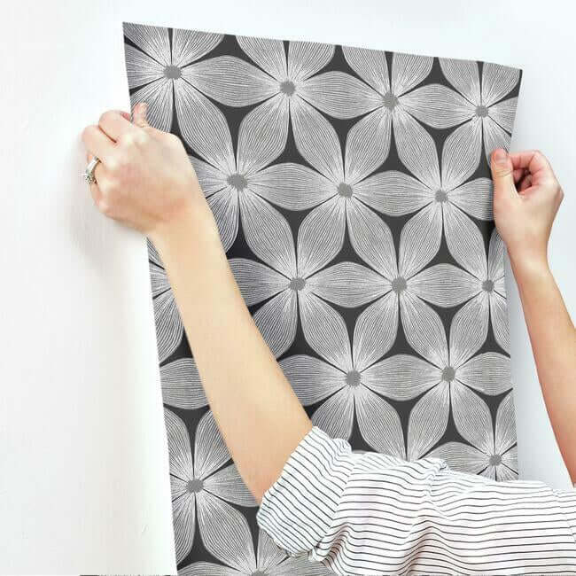 everlasting-black-silver-wallpaper-york-wallcoverings-ci2305 - York Wallpaper Wallpaper