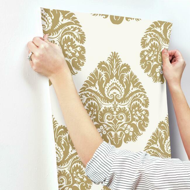 teardrop-damask-wallpaper-gold-york-wallcoverings-kt2141