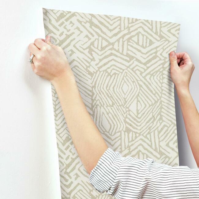 tribal-print-wallpaper-glint-york-wallcoverings-hc7548 - York Wallcoverings Wallpaper