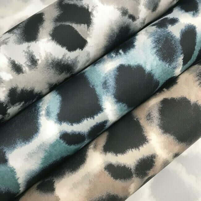 leopard-rosettes-wallpaper-grey-york-wallcoverings-ho2163 - York Wallcoverings Wallpaper