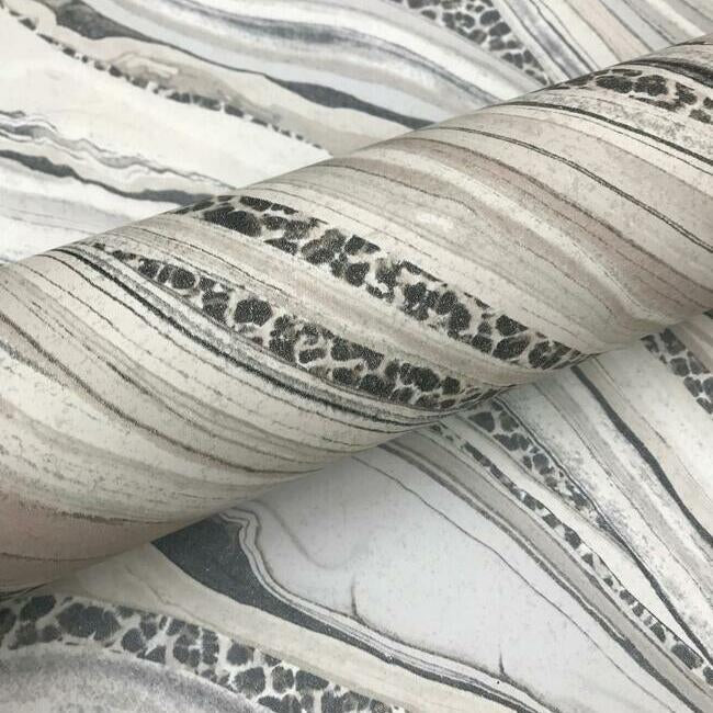 streaming-cheetah-wallpaper-linen-black-york-wallcoverings-ho2171