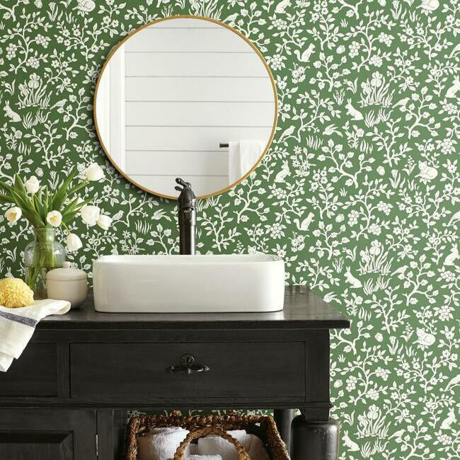 fox-hare-wallpaper-forest-green-york-wallcoverings-me1573