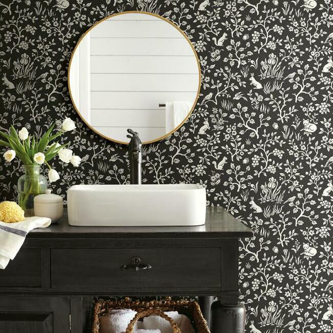 fox-hare-wallpaper-straight-black-york-wallcoverings-me1570 - York Wallcoverings Wallpaper