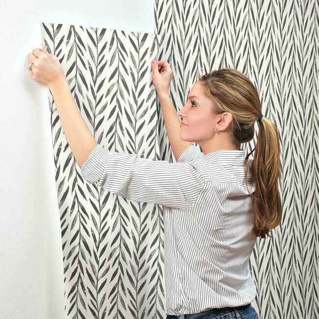 Willow Black Wallpaper - York Wallcoverings - MK1136 - York Wallcoverings Wallpaper