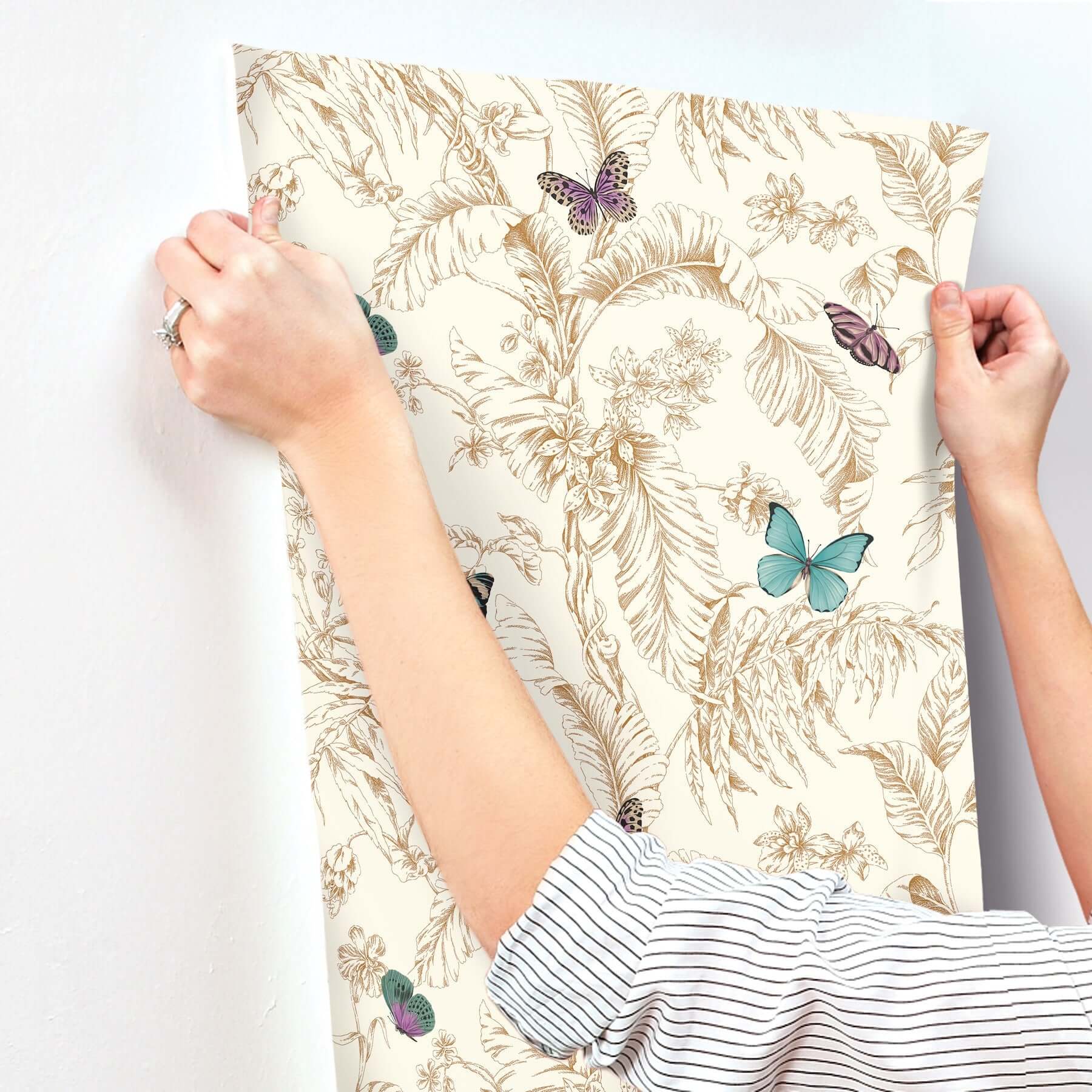 papillon-gold-wallpaper-york-wallcoverings-af2028 - York Wallpaper Wallpaper