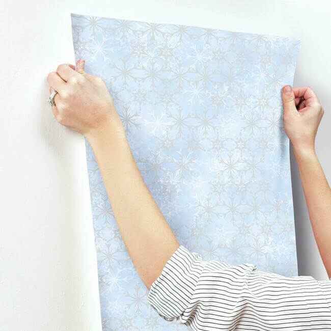 Disney Frozen 2 Snowflake Blue Wallpaper - York Wallcoverings - DI0960 - York Wallcoverings Wallpaper
