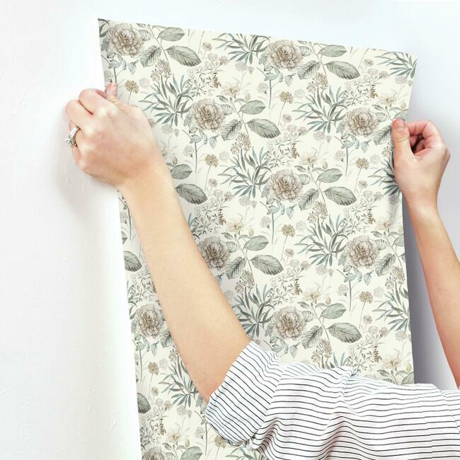 midsummer-floral-wallpaper-hazel-york-wallcoverings-tl1918
