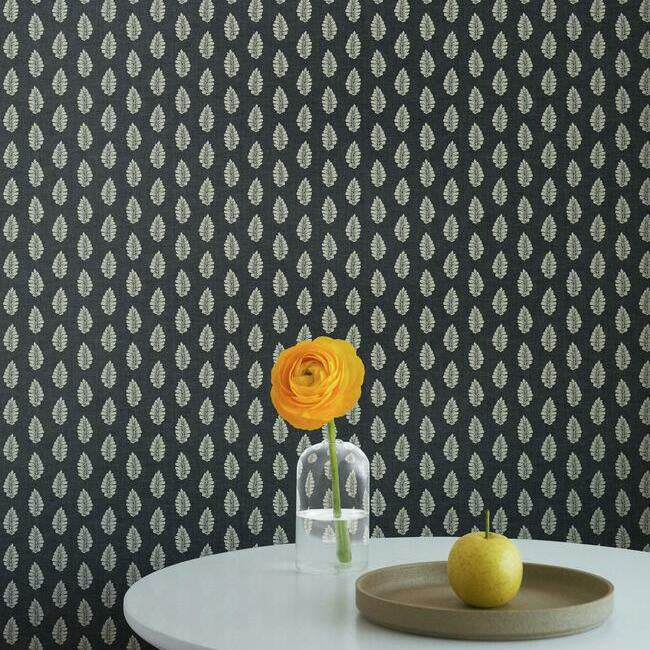 leaf-pendant-wallpaper-black-york-wallcoverings-gr5965