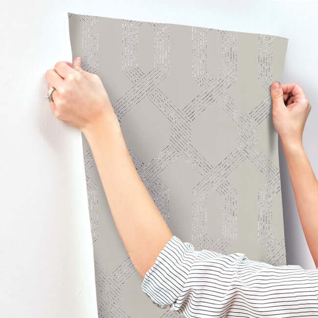 viva-lounge-silver-metallic-wallpaper-york-wallcoverings-y6221204 - York Wallpaper Wallpaper