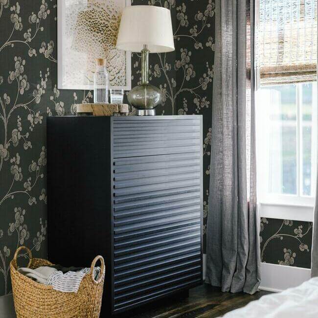 dahlia-trail-black-taupe-wallpaper-york-wallcoverings-ss2502 - York Wallpaper Wallpaper
