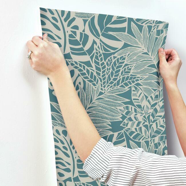 jungle-leaves-wallpaper-teal-york-wallcoverings-ss2572
