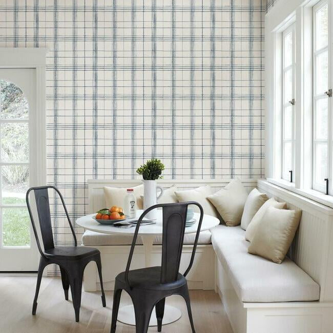 farmhouse-plaid-wallpaper-navy-white-york-wallcoverings-fh4017