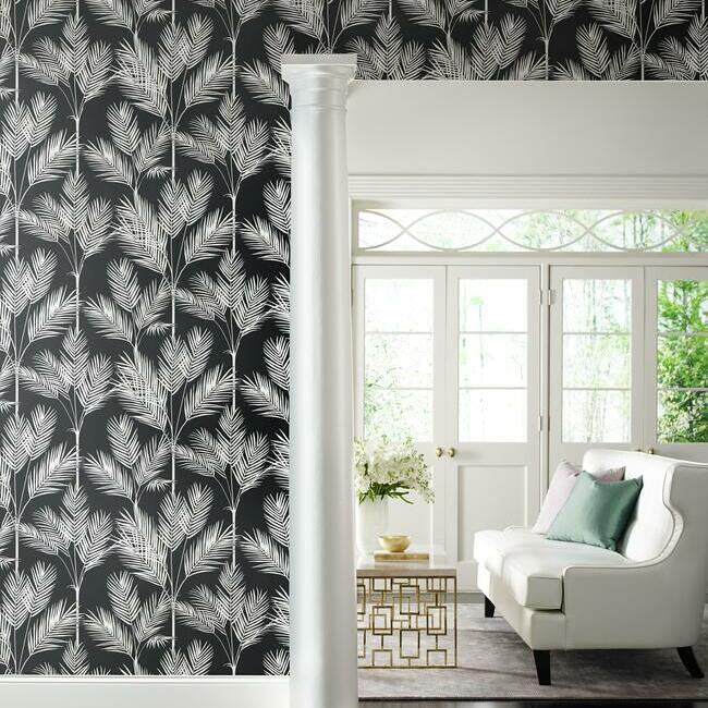 king-palm-silhouette-wallpaper-black-york-wallcoverings-cv4409
