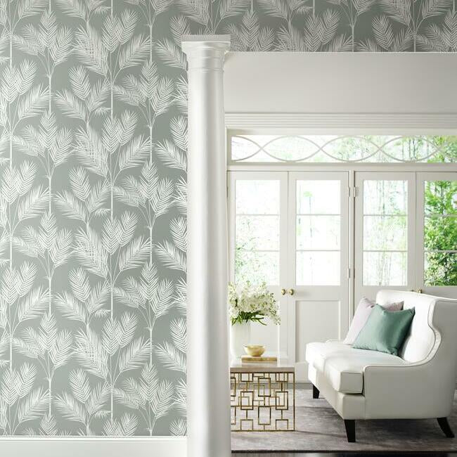 king-palm-silhouette-wallpaper-fog-york-wallcoverings-cv4412