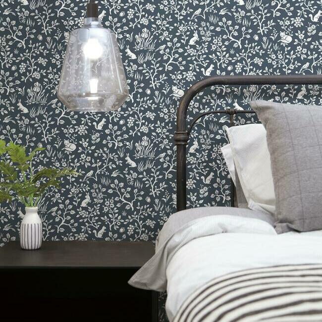 fox-hare-premium-peel-stick-wallpaper-navy-york-wallcoverings-psw1166rl