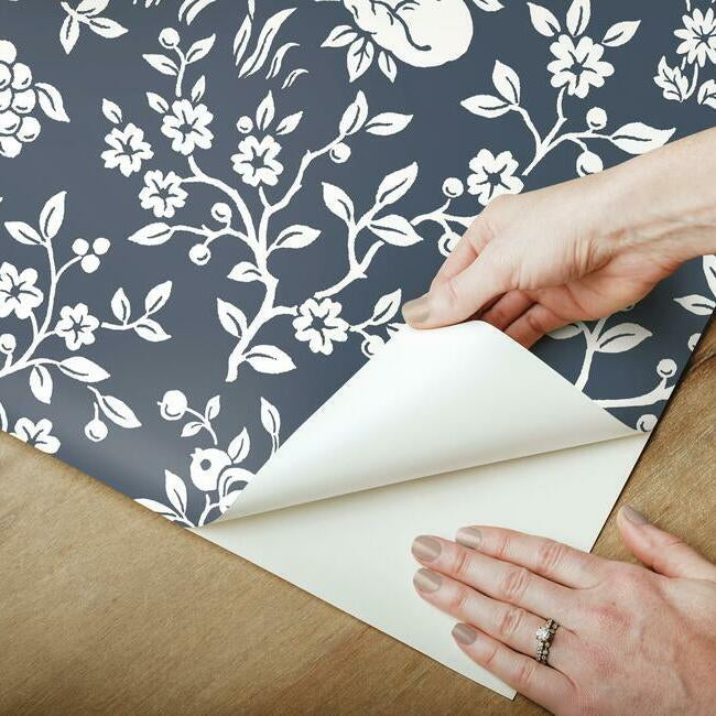 fox-hare-premium-peel-stick-wallpaper-navy-york-wallcoverings-psw1166rl