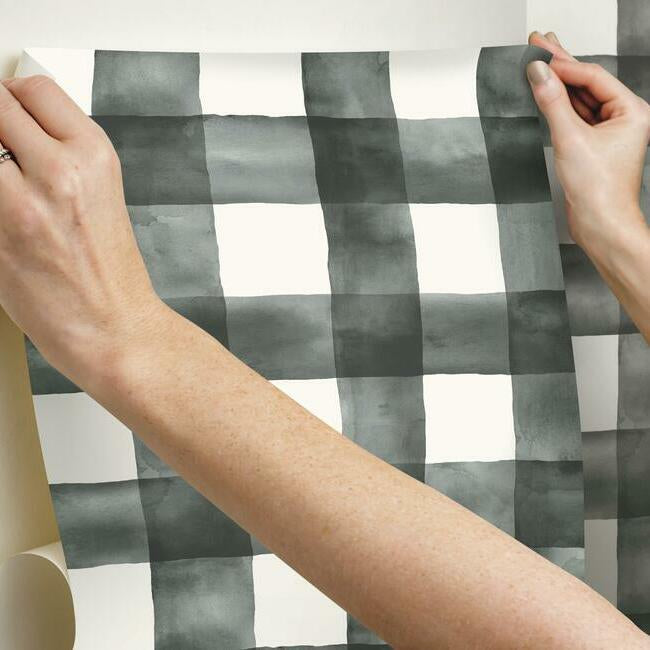 watercolor-check-premium-peel-stick-wallpaper-black-york-wallcoverings-psw1169rl