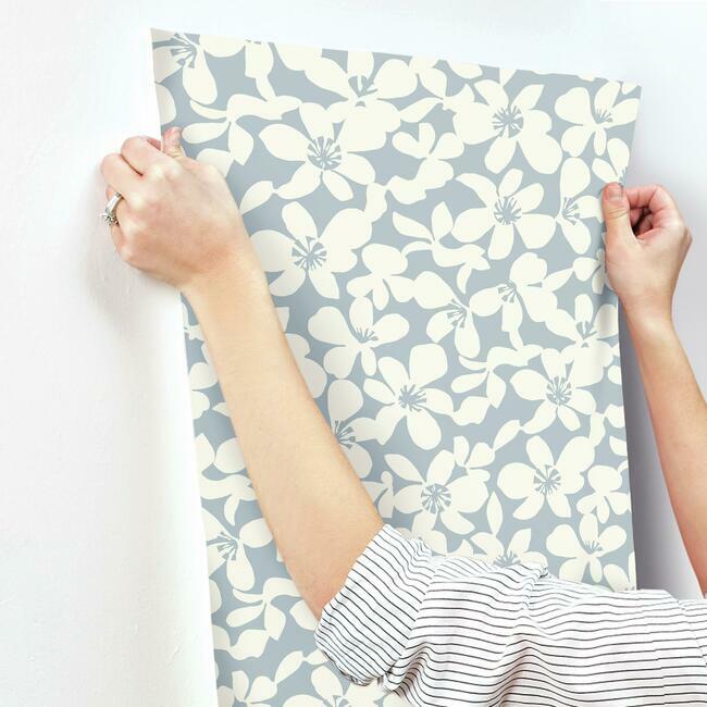 free-spirit-wallpaper-blue-york-wallcoverings-bo6684