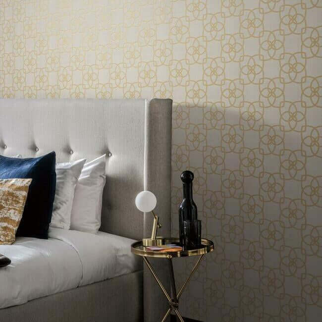 serendipity-cream-gold-metallic-wallpaper-york-wallcoverings-y6200202 - York Wallpaper Wallpaper