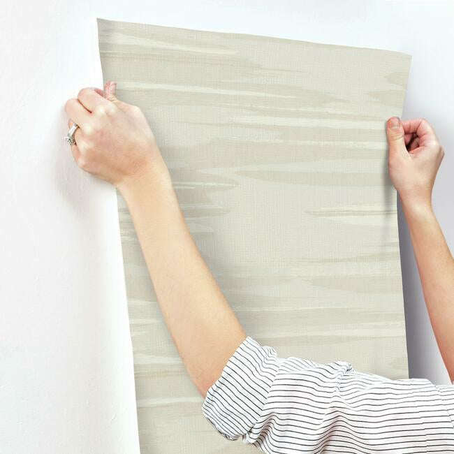 nimbus-wallpaper-white-york-wallcoverings-dd3824