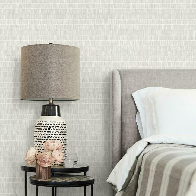horizontal-hash-marks-wallpaper-grey-york-wallcoverings-bw3811