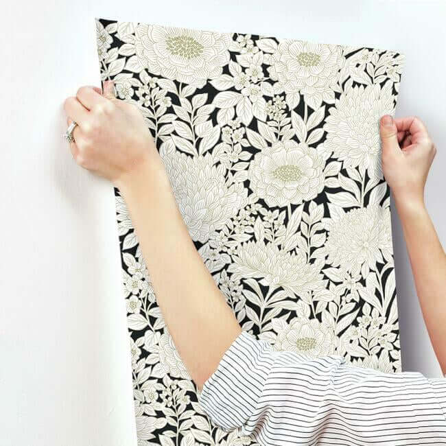 wood-block-blooms-black-gold-wallpaper-york-wallcoverings-bw3923 - York Wallpaper Wallpaper