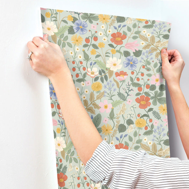 strawberry-fields-wallpaper-mint-york-wallcoverings-rp7356