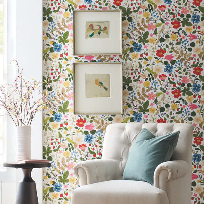 strawberry-fields-wallpaper-white-york-wallcoverings-rp7354 - York Wallcoverings Wallpaper