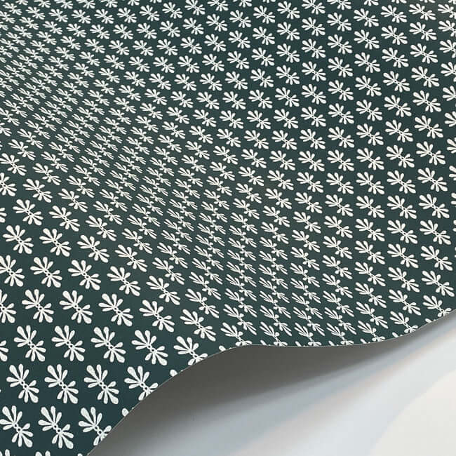 petal-wallpaper-teal-white-york-wallcoverings-rp7366 - York Wallcoverings Wallpaper