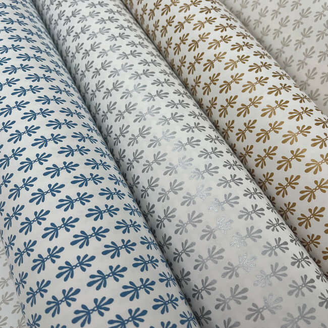 petal-white-wallpaper-york-wallcoverings-rp7361 - York Wallpaper Wallpaper