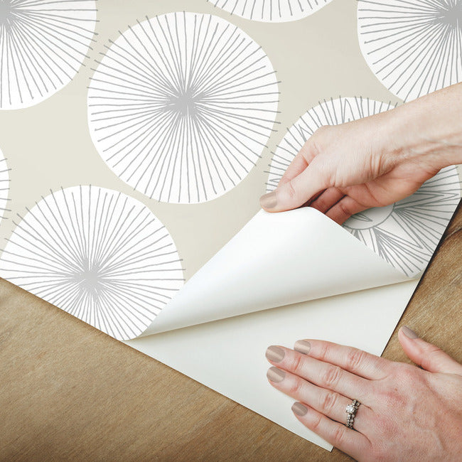 soho-starburst-premium-peel-stick-wallpaper-natural-silver-york-wallcoverings-psw1216rl