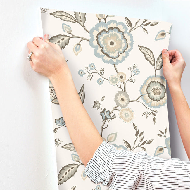 dahlia-blooms-off-white-blue-wallpaper-york-wallcoverings-go8234 - York Wallcoverings Wallpaper