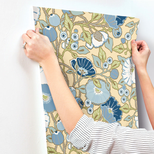 vincent-poppies-wallpaper-sunflower-york-wallcoverings-go8311 - York Wallcoverings Wallpaper