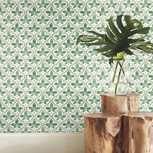 sevilla-clover-wallpaper-york-wallcoverings-go8274 - York Wallpaper Wallpaper