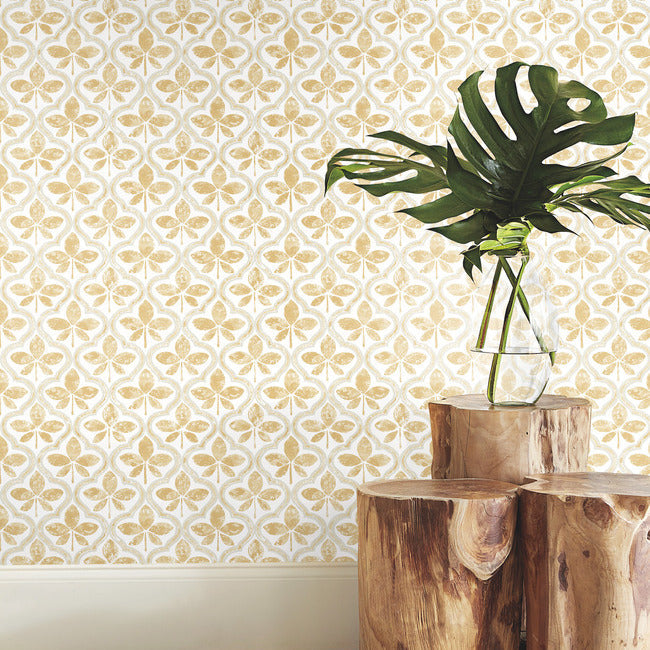 sevilla-wallpaper-ochre-york-wallcoverings-go8271