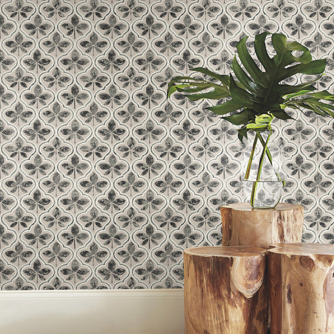 sevilla-wallpaper-onyx-york-wallcoverings-go8275