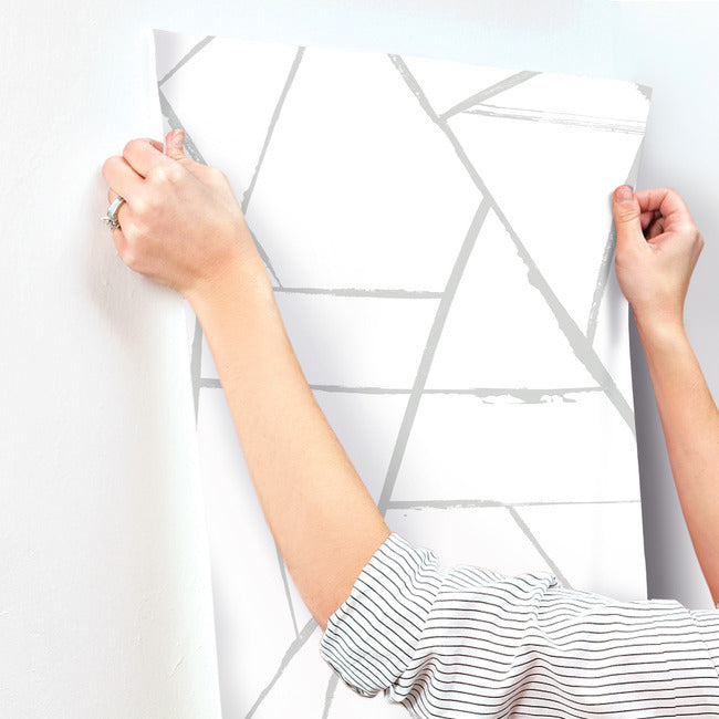 intersect-wallpaper-silver-york-wallcoverings-cc1296
