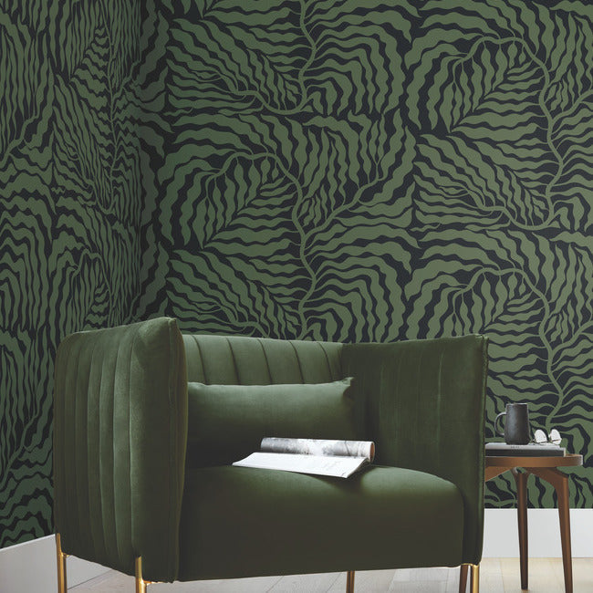 fern-fronds-wallpaper-black-green-york-wallcoverings-ag2061
