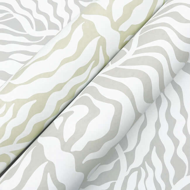 fern-fronds-light-green-white-wallpaper-york-wallcoverings-ag2065 - York Wallpaper Wallpaper