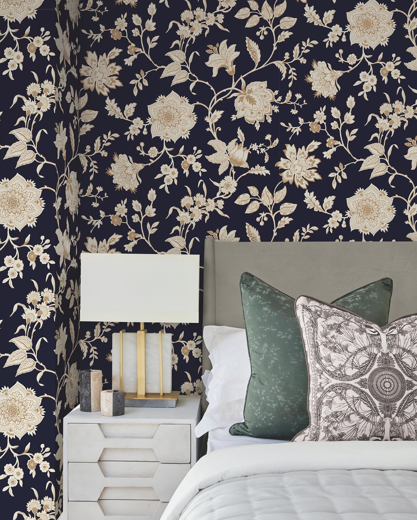 sutton-wallpaper-black-york-wallcoverings-rt7824