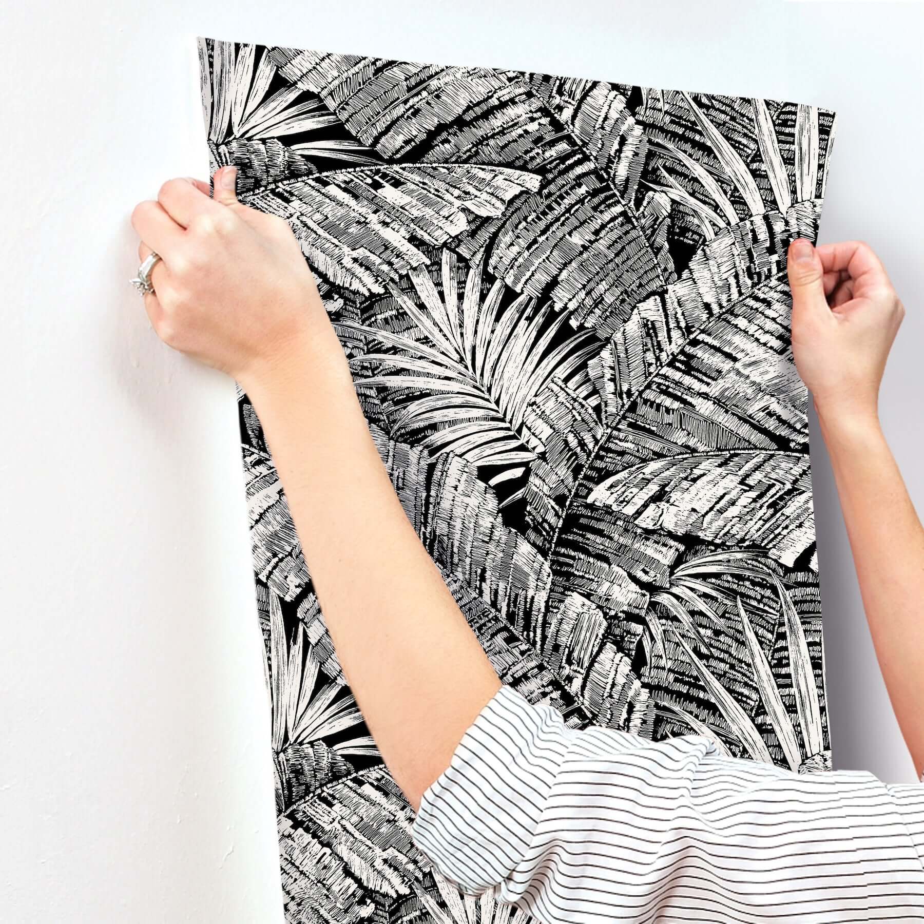 palm-cove-toile-wallpaper-whiteblack-york-wallcoverings-rt7921 - York Wallcoverings Wallpaper