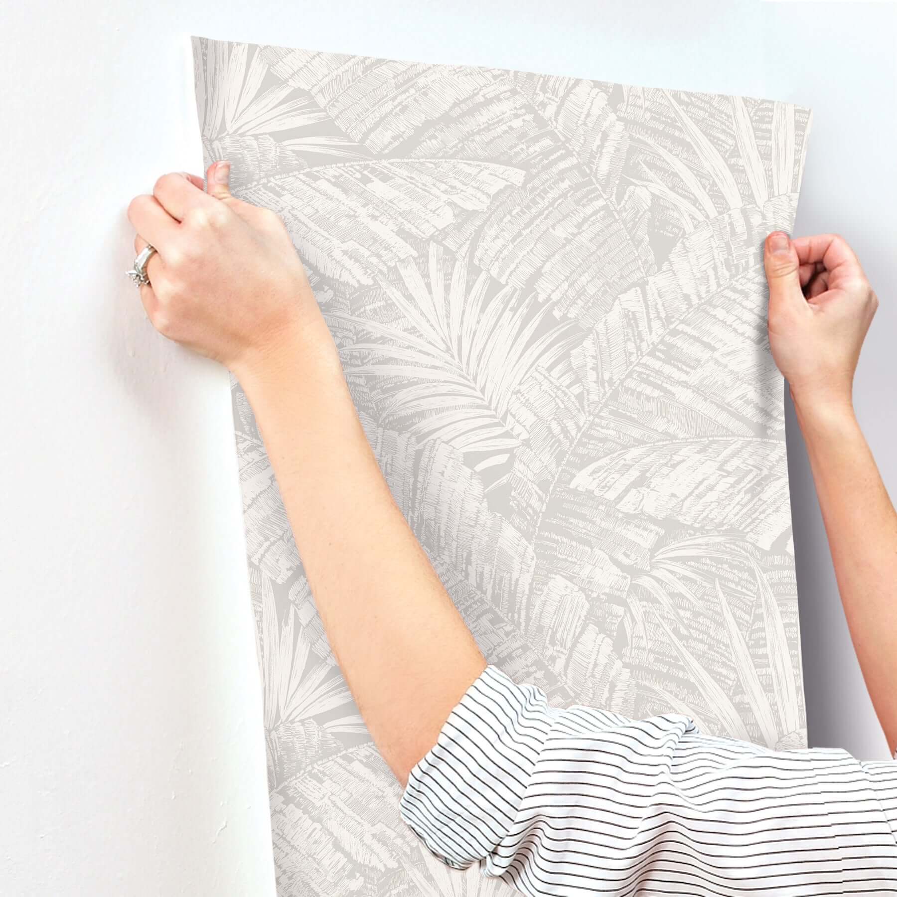 palm-cove-toile-wallpaper-whitegrey-york-wallcoverings-rt7922 - York Wallcoverings Wallpaper