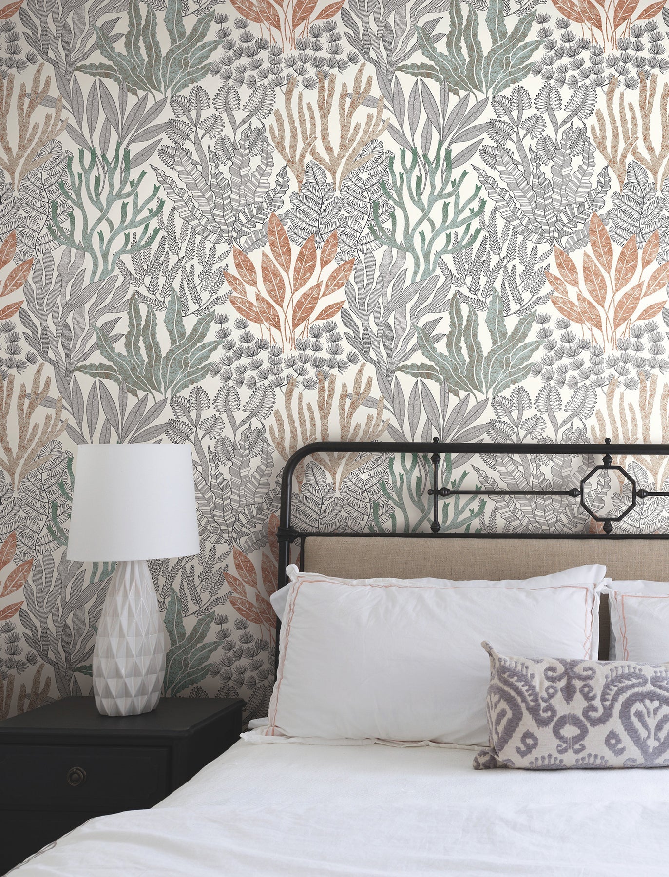 coral-leaves-wallpaper-coral-black-york-wallcoverings-rt7801 - York Wallcoverings Wallpaper