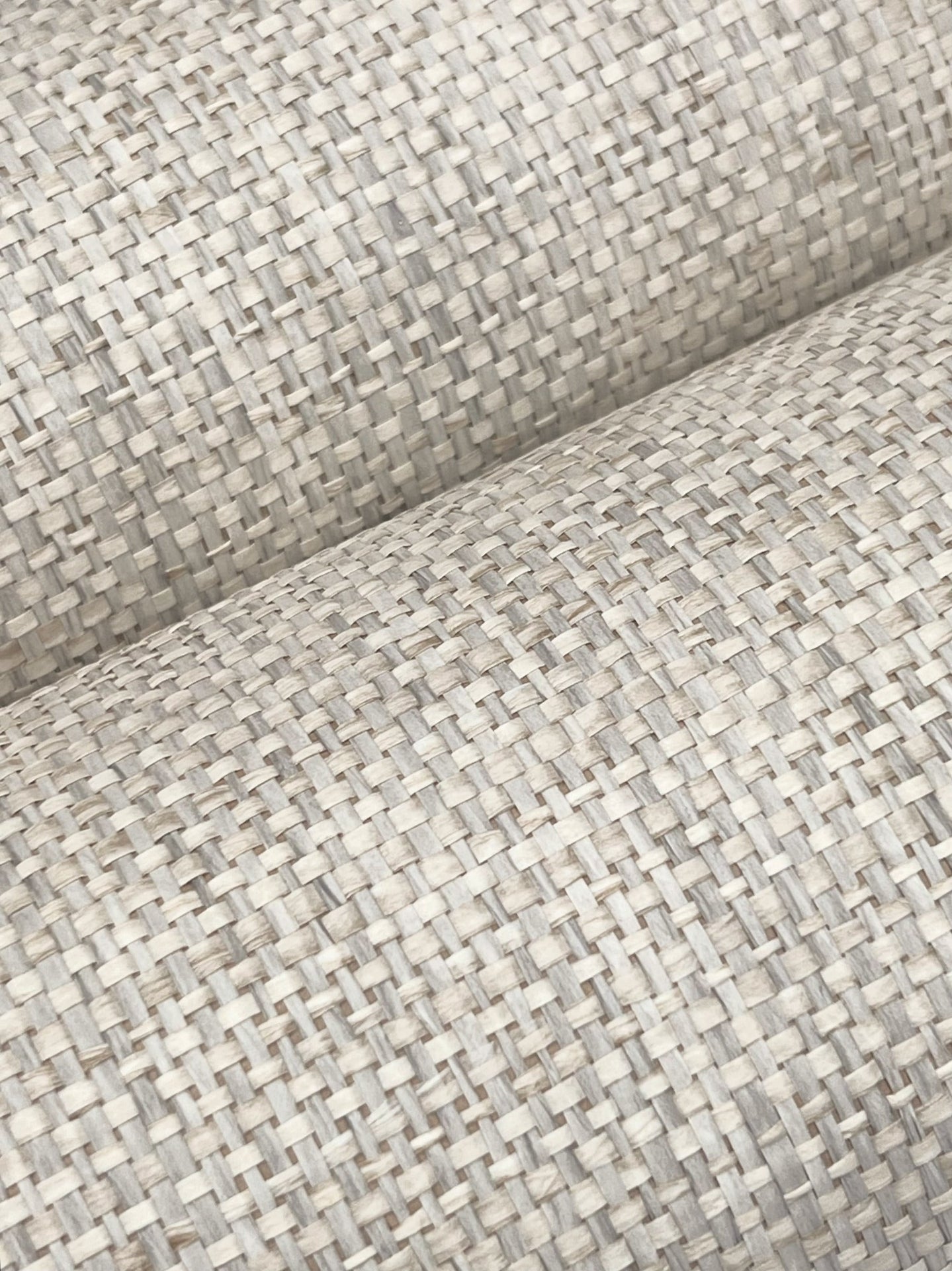 kami-paperweave-wallpaper-fog-york-wallcoverings-gv0184lm