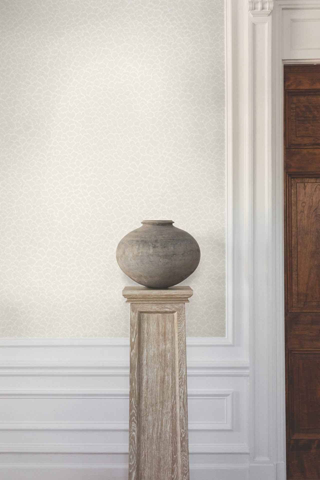 Nadie White Wallpaper - York Wallcoverings - GT4576 - York Wallcoverings Wallpaper