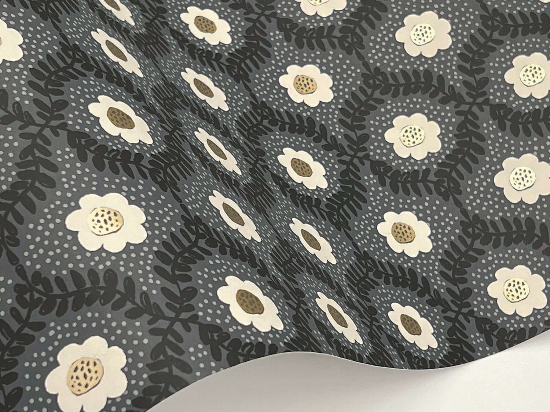 emma-wallpaper-black-york-wallcoverings-rf7442 - York Wallcoverings Wallpaper