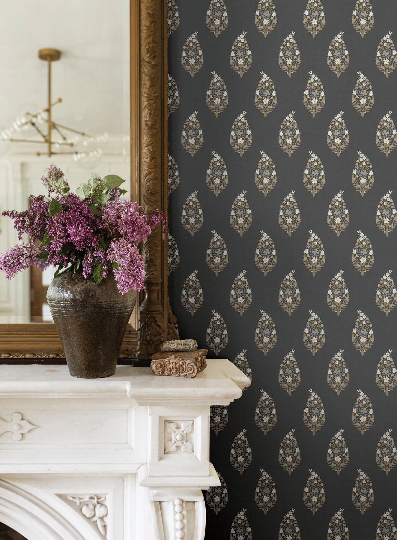 paisley-wallpaper-black-york-wallcoverings-rf7472