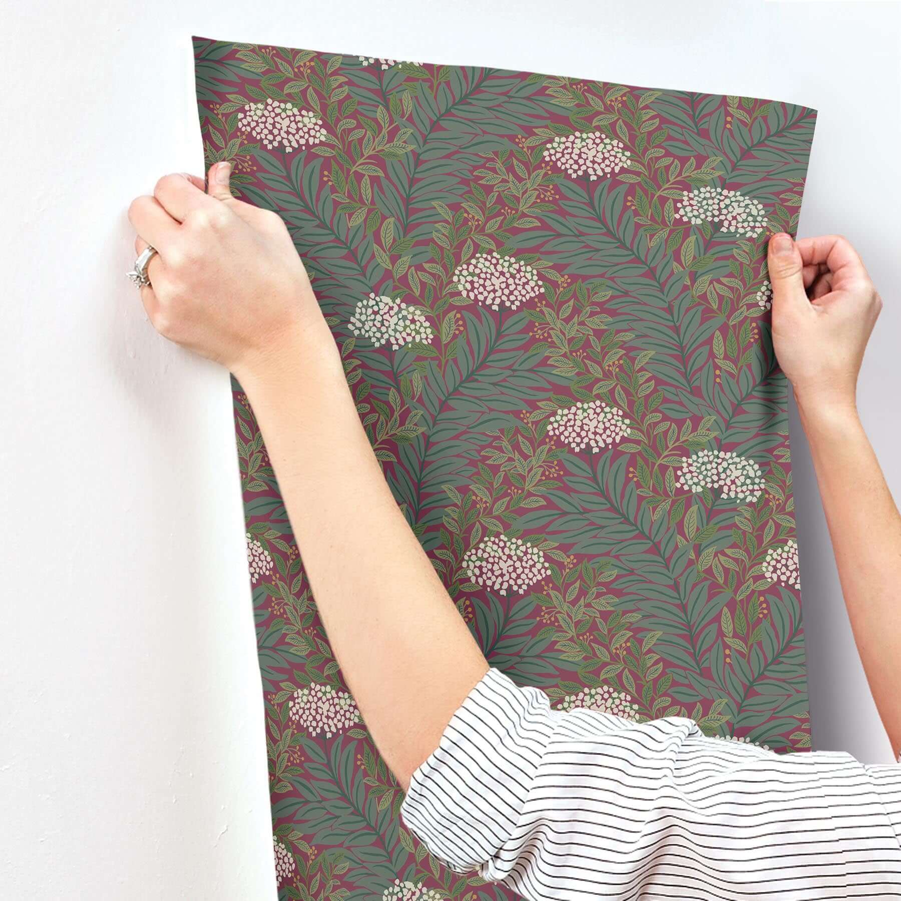 highgrove-burgundy-wallpaper-york-wallcoverings-rf7506 - York Wallpaper Wallpaper